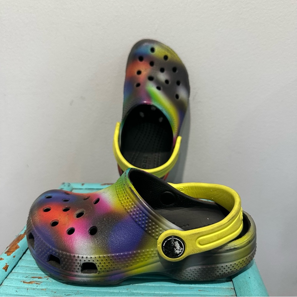 Crocs Tie Dye Multicolored Size 10